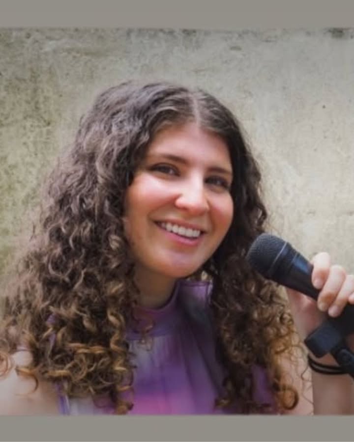Featured image for “Amy Fredes Live Music Session at Asquith Club: Sunday Alfresco Vibes”