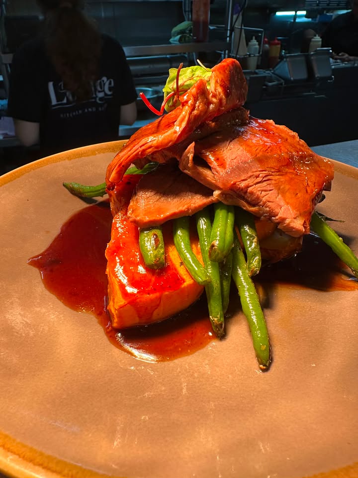 Featured image for “Sunday Beef Roast at Asquith Club (The Lodge)”