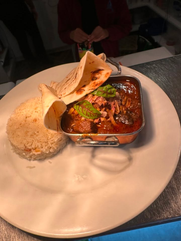 Featured image for “Red Thai Curry Is Back on the Chef’s Special at Asquith Club (The Lodge)”